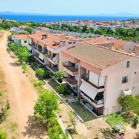 Katsos Apartment