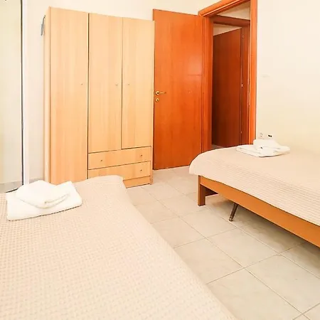 Apartment Katsos